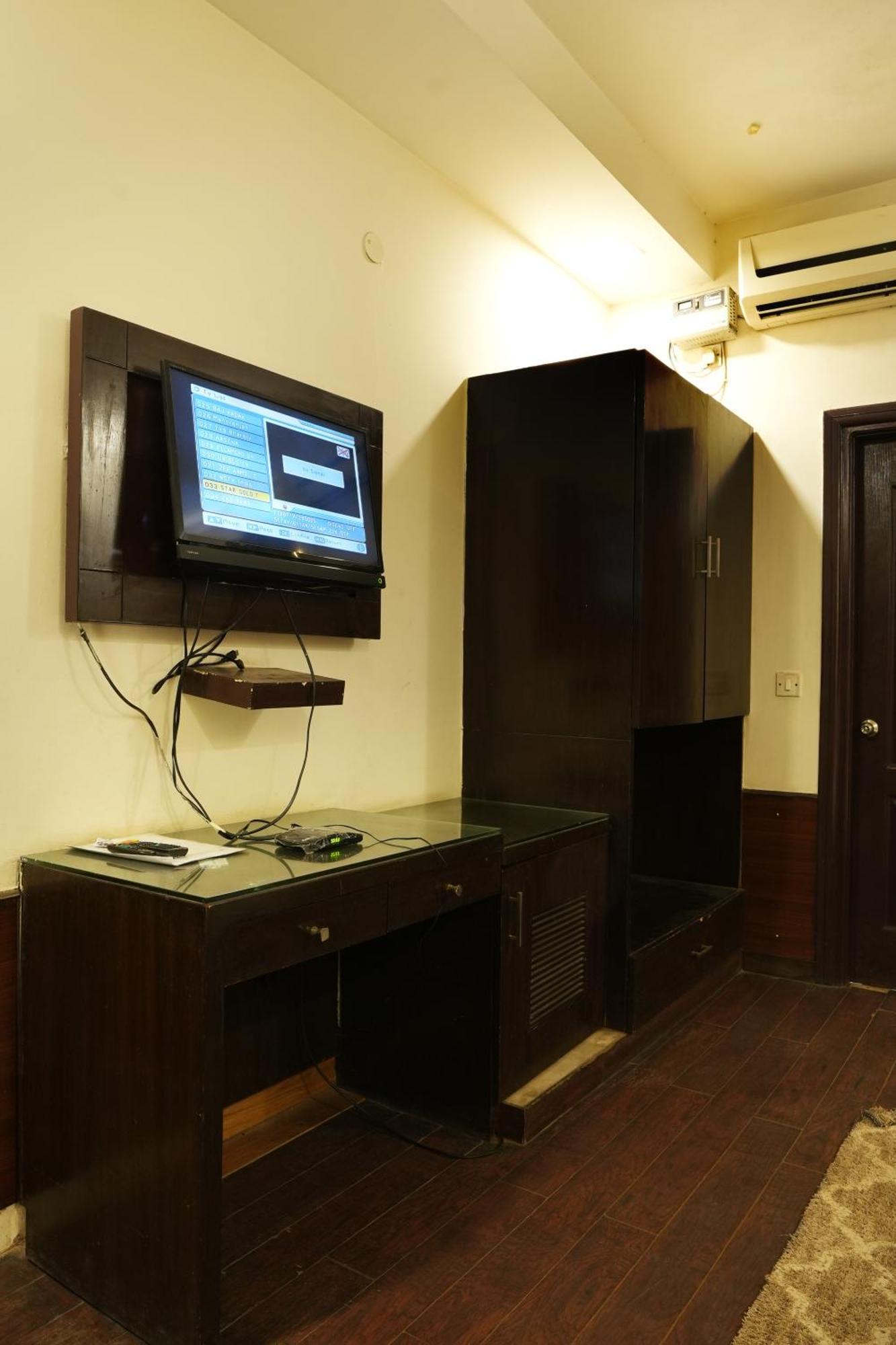 Hotel Elite Sector 45 I Gurgaon Central I Couple Friendly Exterior foto