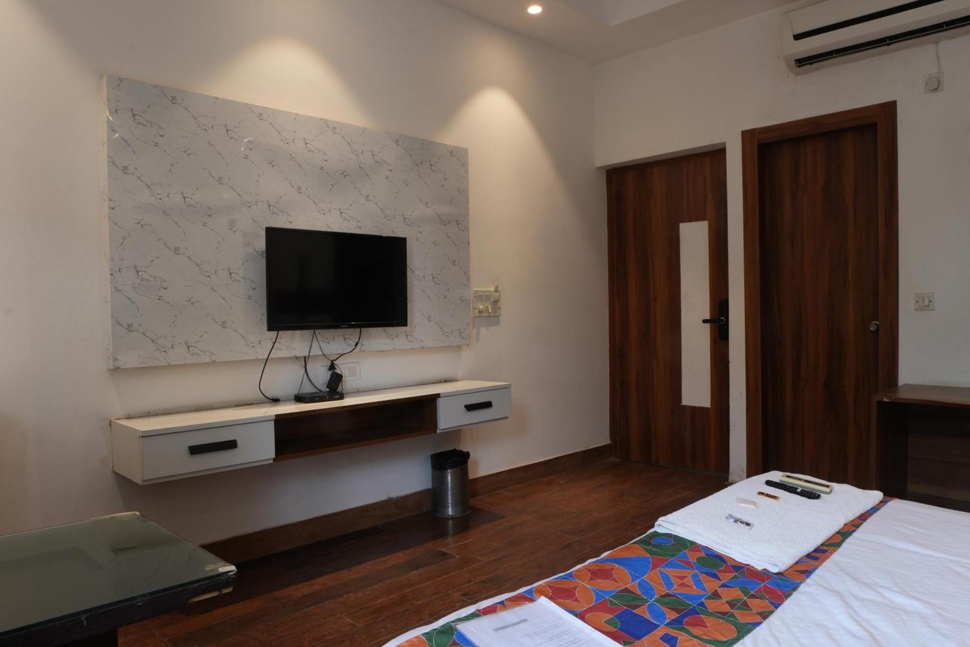 Hotel Elite Sector 45 I Gurgaon Central I Couple Friendly Exterior foto