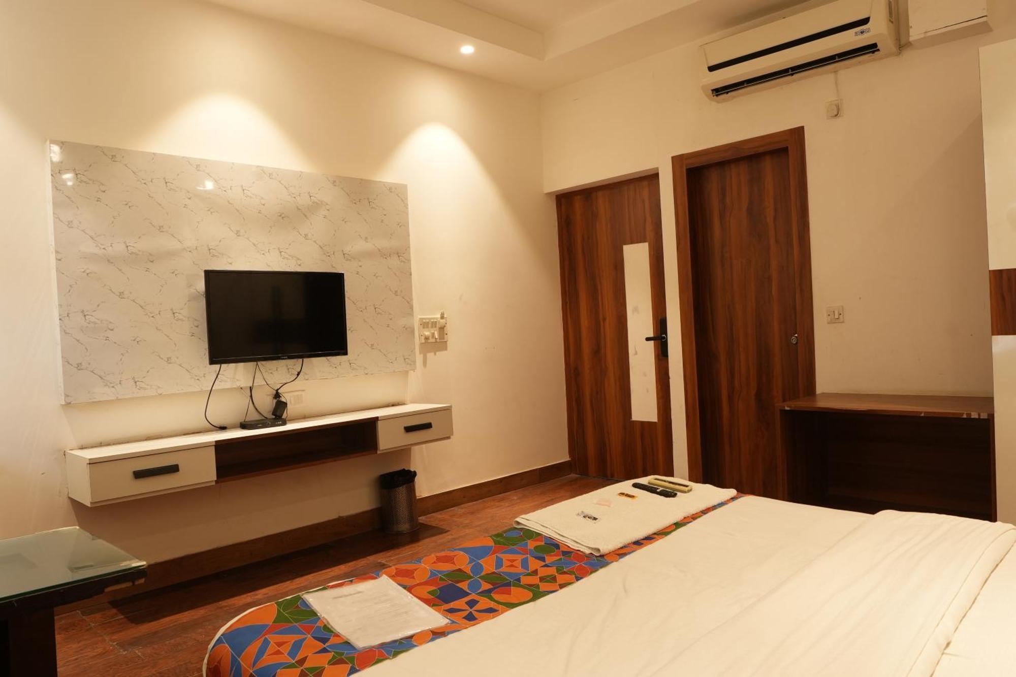 Hotel Elite Sector 45 I Gurgaon Central I Couple Friendly Exterior foto