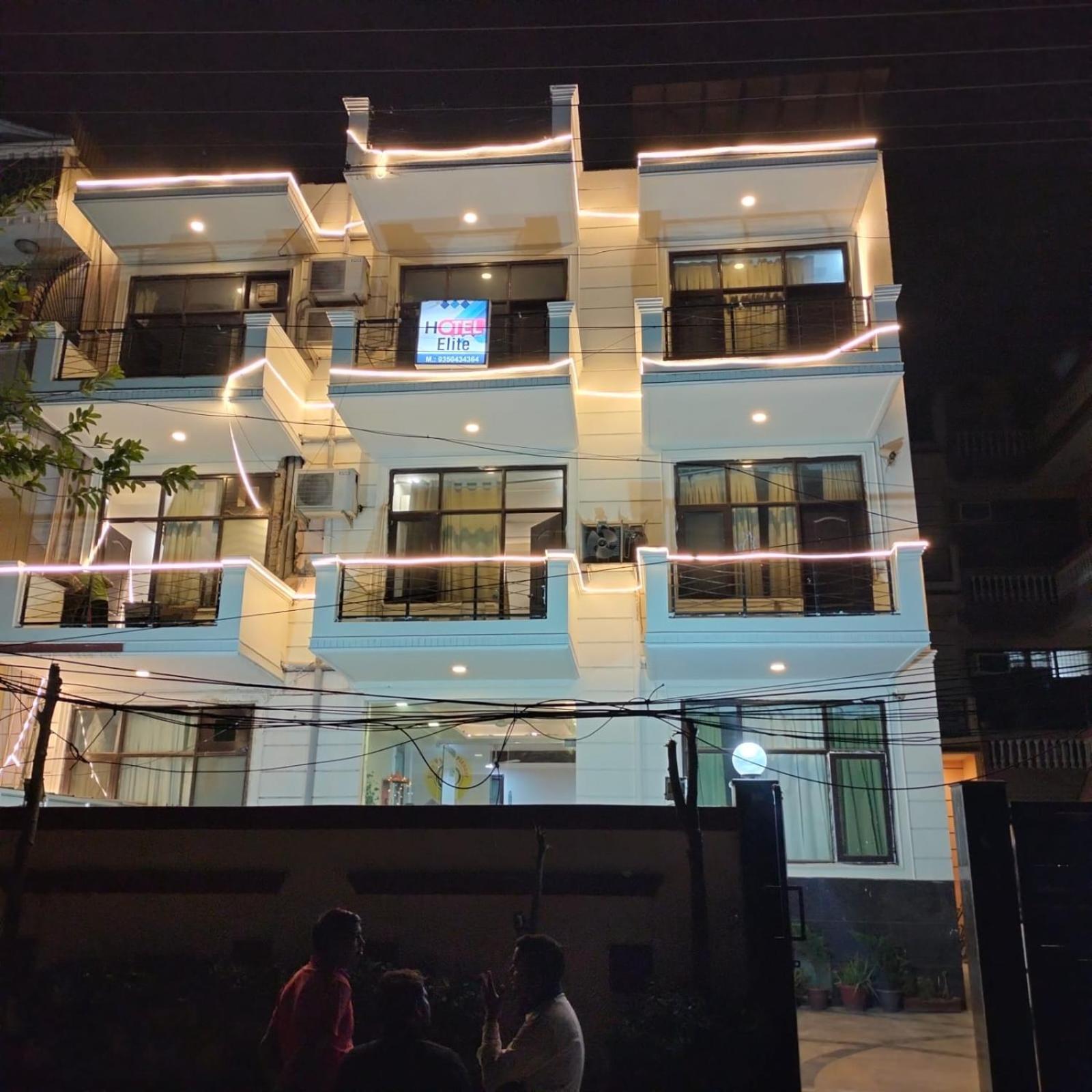 Hotel Elite Sector 45 I Gurgaon Central I Couple Friendly Exterior foto